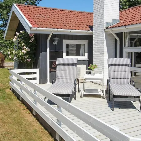 Дом отдыха 2 Bedroom Beautiful In Samso