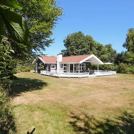 2 Bedroom Beautiful In Samso